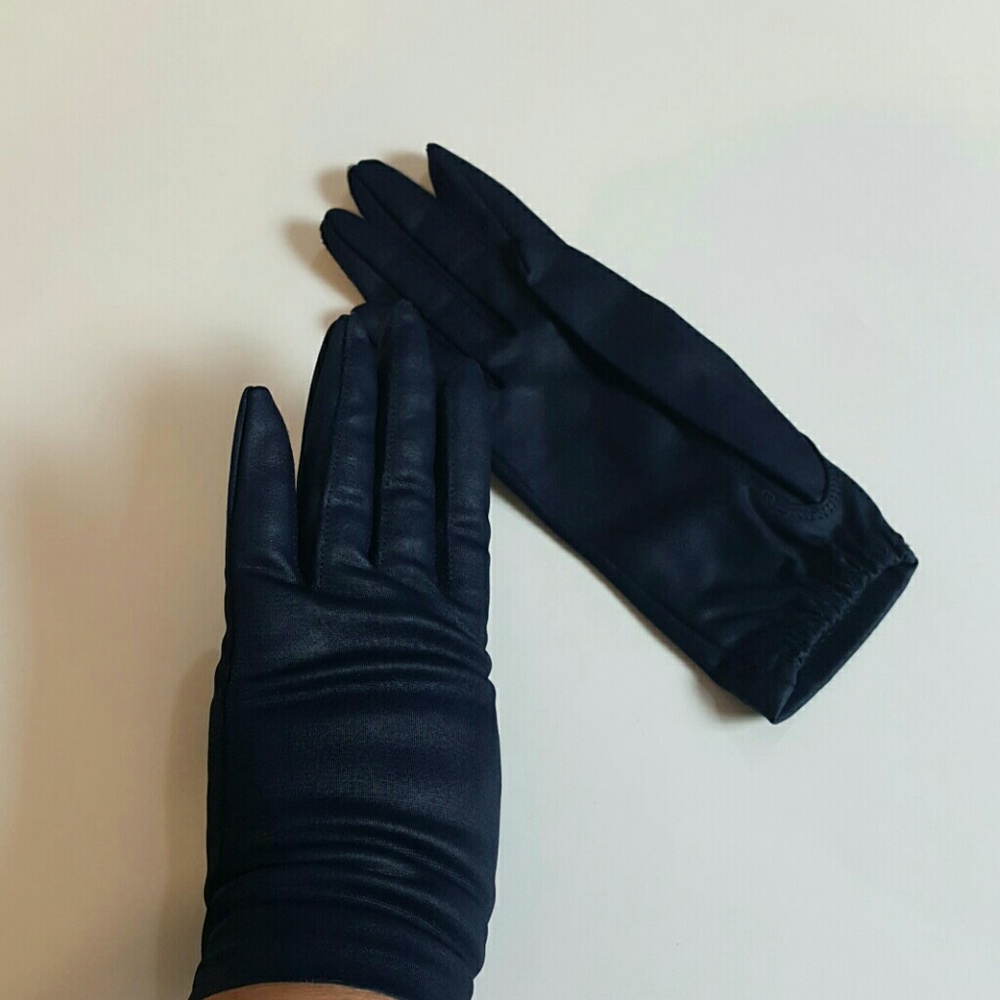 Vintage women blue gloves nylon size 7